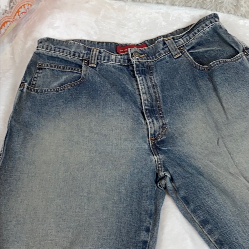 Distressed jeans - Picture 2 of 6